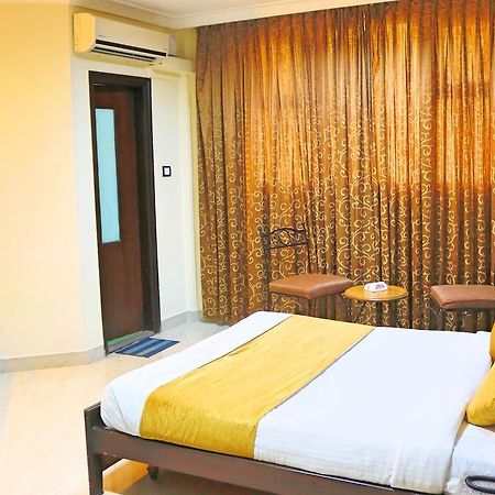 The Club Hotel Bangalore Ngoại thất bức ảnh