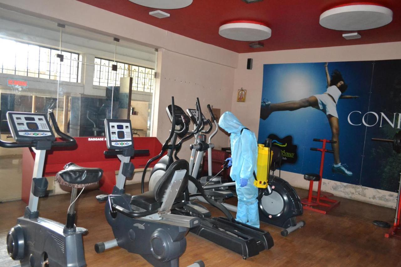 The Club Hotel Bangalore Ngoại thất bức ảnh